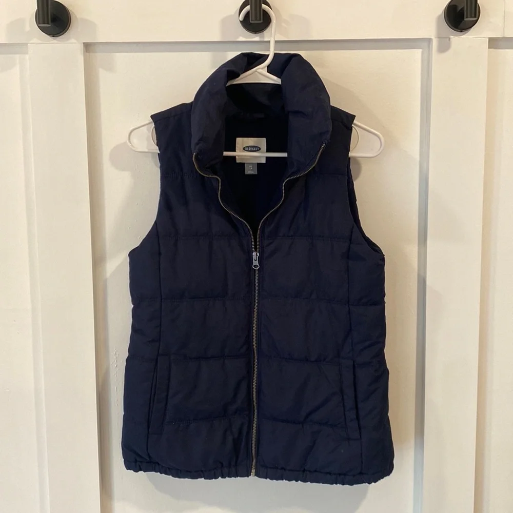 OLD NAVY navy blue quilted puffer vest